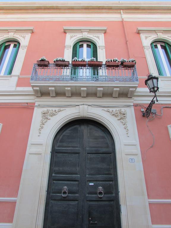 Palazzo De Giorgi B&B Lecce Dış mekan fotoğraf